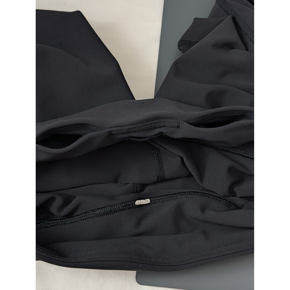 Lululemon Run Reflect Crop Black Reflective Running Leggings Zip Pocket Size 8 - Picture 15 of 16